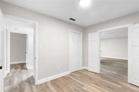 10314 N Oakleaf Avenue Tampa FL 33612