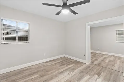 10314 N Oakleaf Avenue Tampa FL 33612