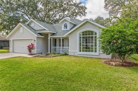 33945 Tara Wood Drive Leesburg FL 34788