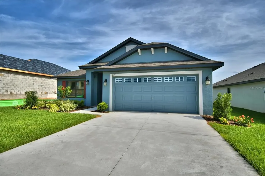 1121 Citrus Landings Boulevard Davenport FL 33837