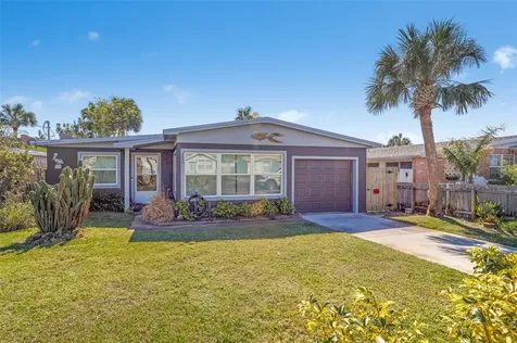352 Woodland Avenue Daytona Beach FL 32118
