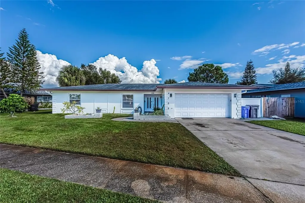 4705 Shale Place Tampa FL 33615