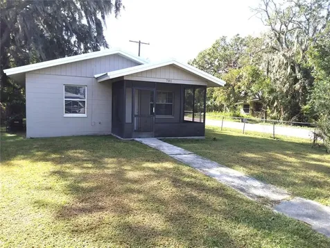 701 E Warren Street Plant City FL 33563