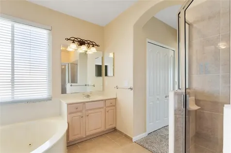 6627 Mangrove Chase Avenue Orlando FL 32809