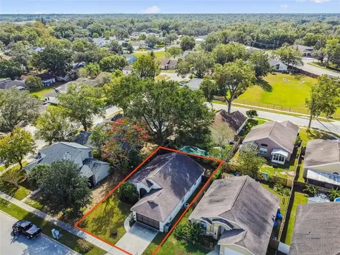 1180 Whispering Winds Court Apopka FL 32703