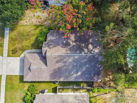 1180 Whispering Winds Court Apopka FL 32703