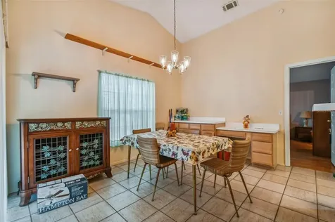 1180 Whispering Winds Court Apopka FL 32703