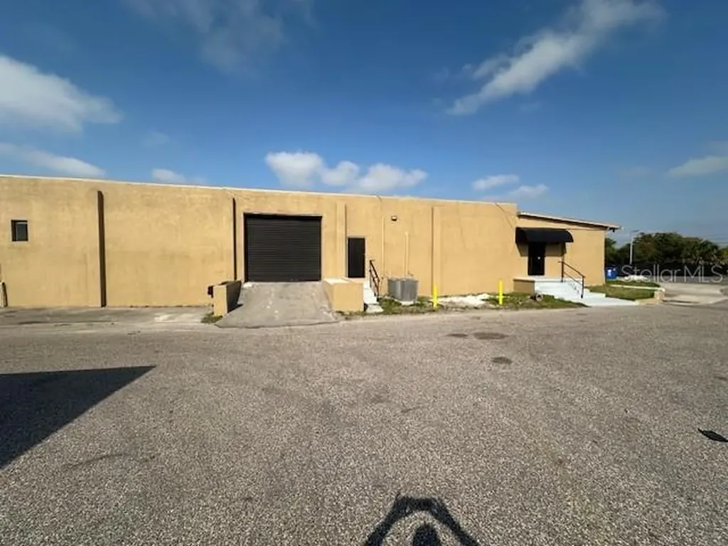 1011 W Lancaster Road Orlando FL 32809