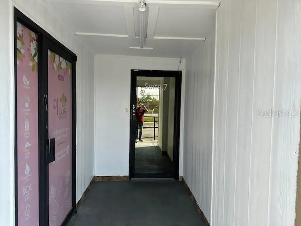 1011 W Lancaster Road Orlando FL 32809