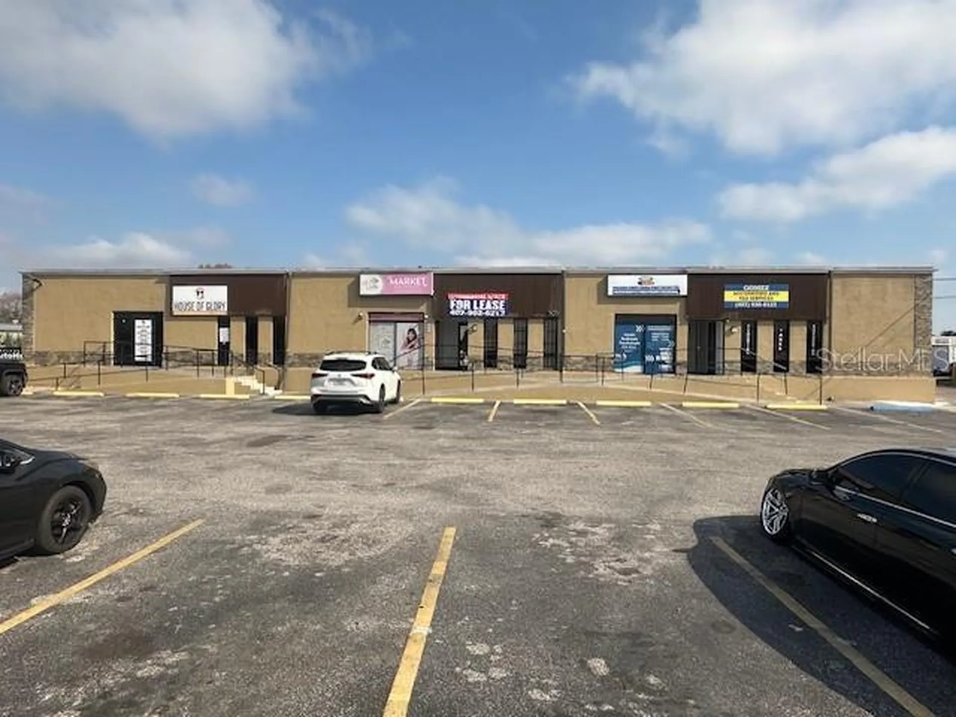 1011 W Lancaster Road Orlando FL 32809