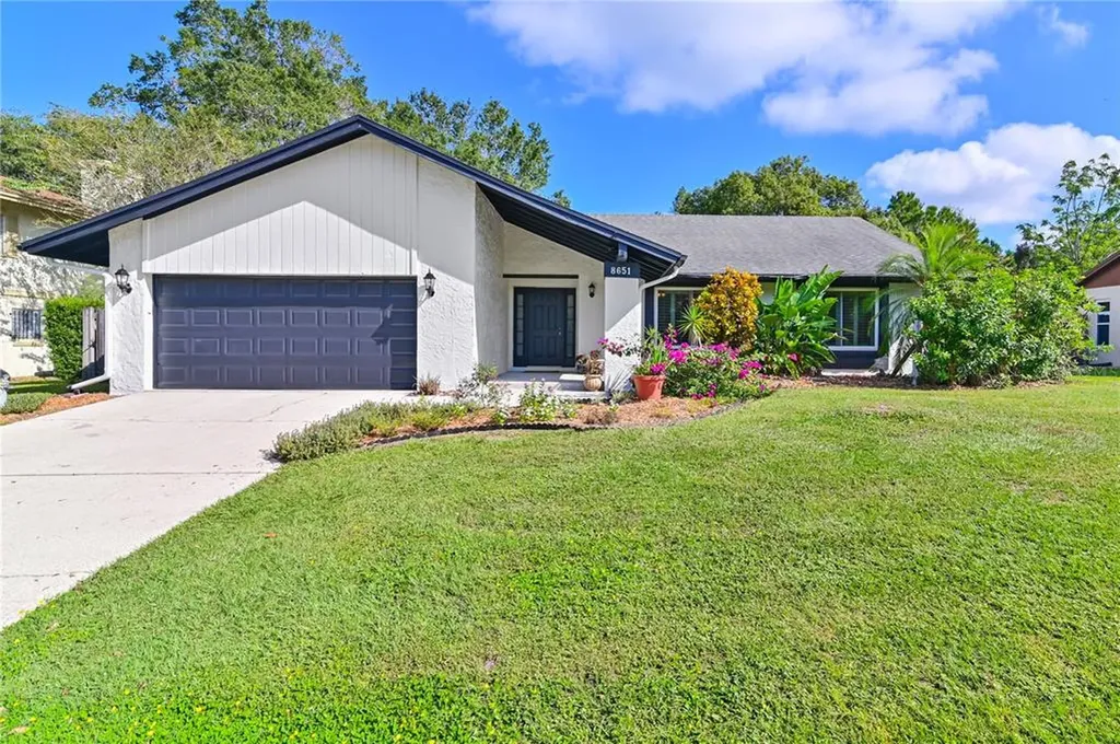 8651 Butternut Boulevard Orlando FL 32817