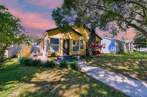 1636 15th Street N St Petersburg FL 33704