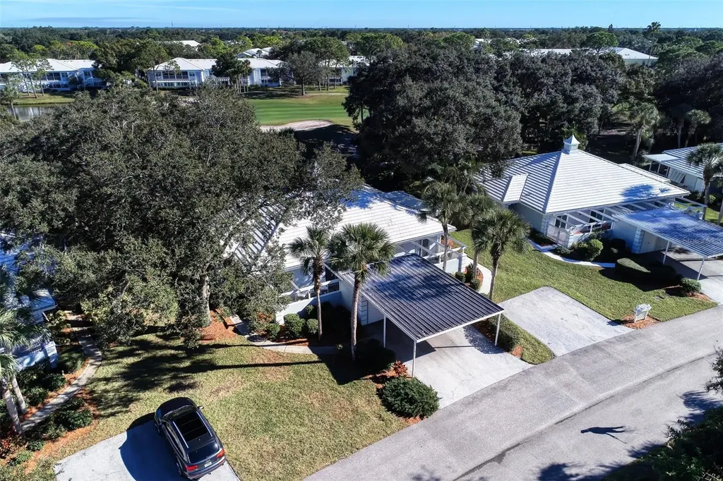216 Cerromar Way S Venice FL 34293