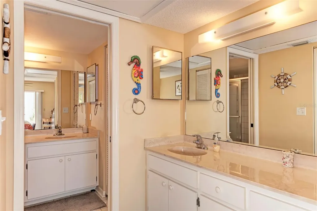 216 Cerromar Way S Venice FL 34293