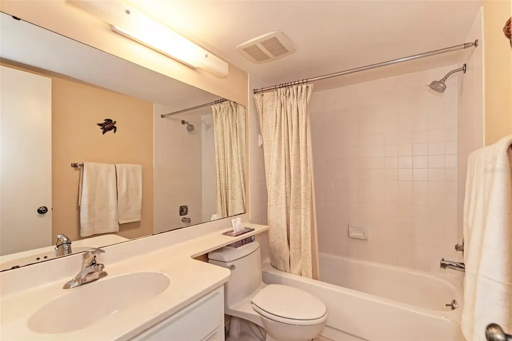 216 Cerromar Way S Venice FL 34293