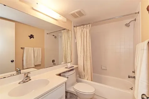 216 Cerromar Way S Venice FL 34293