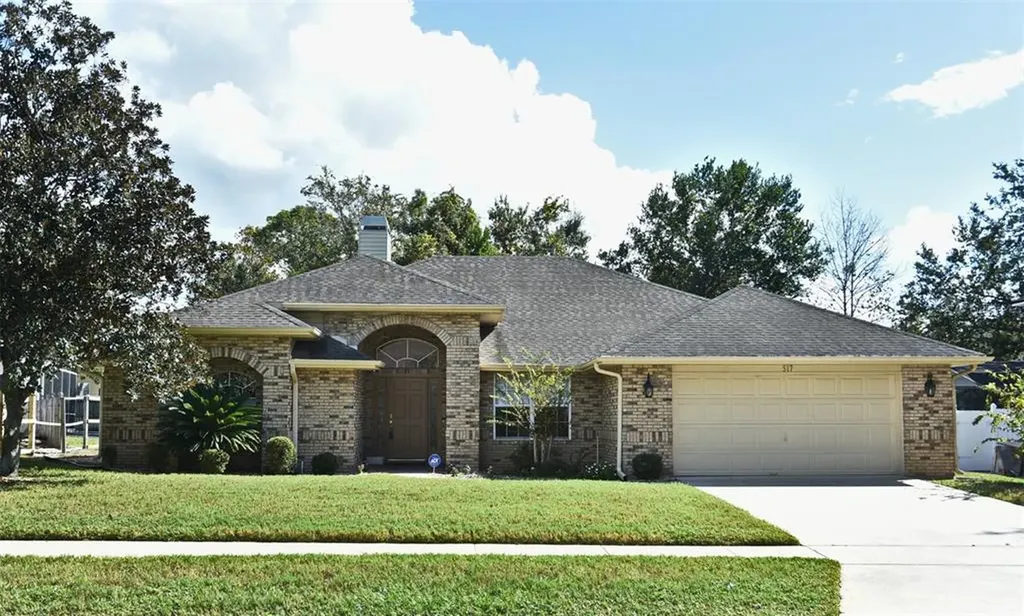 517 Archwood Drive Debary FL 32713