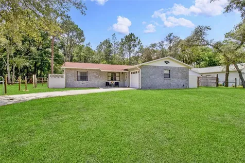 6061 Knollwood Drive Dade City FL 33523