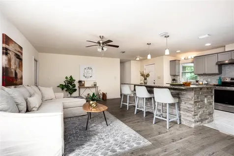 912 NW 36th Drive Gainesville FL 32605