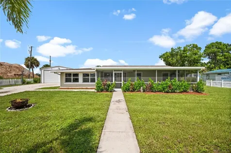 6990 School Lane Fort Myers FL 33905