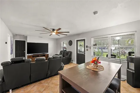 6990 School Lane Fort Myers FL 33905