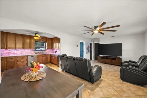 6990 School Lane Fort Myers FL 33905