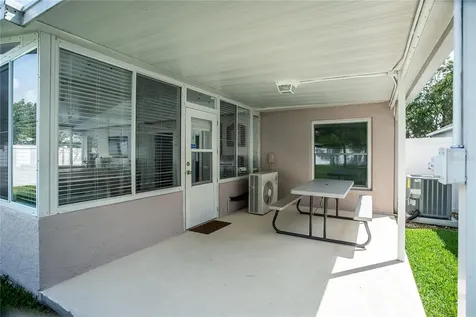 8803 Sea Island Way Tampa FL 33635