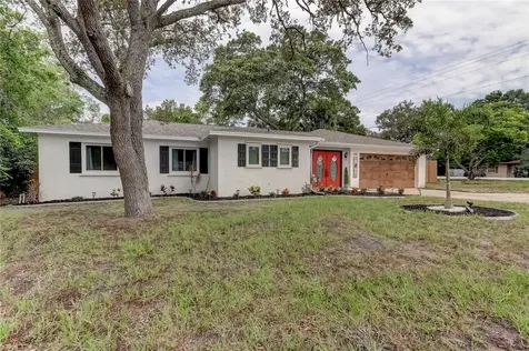 534 Carriage Hills Drive Temple Terrace FL 33617