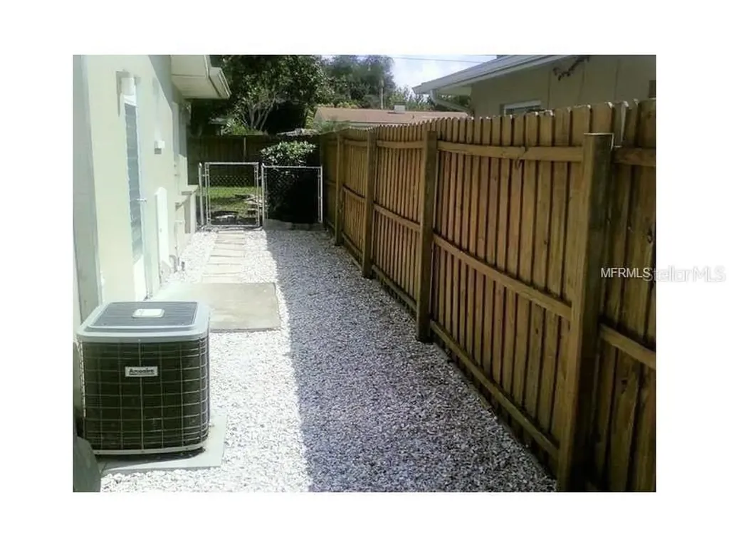 2227 Rose Lane Clearwater FL 33764