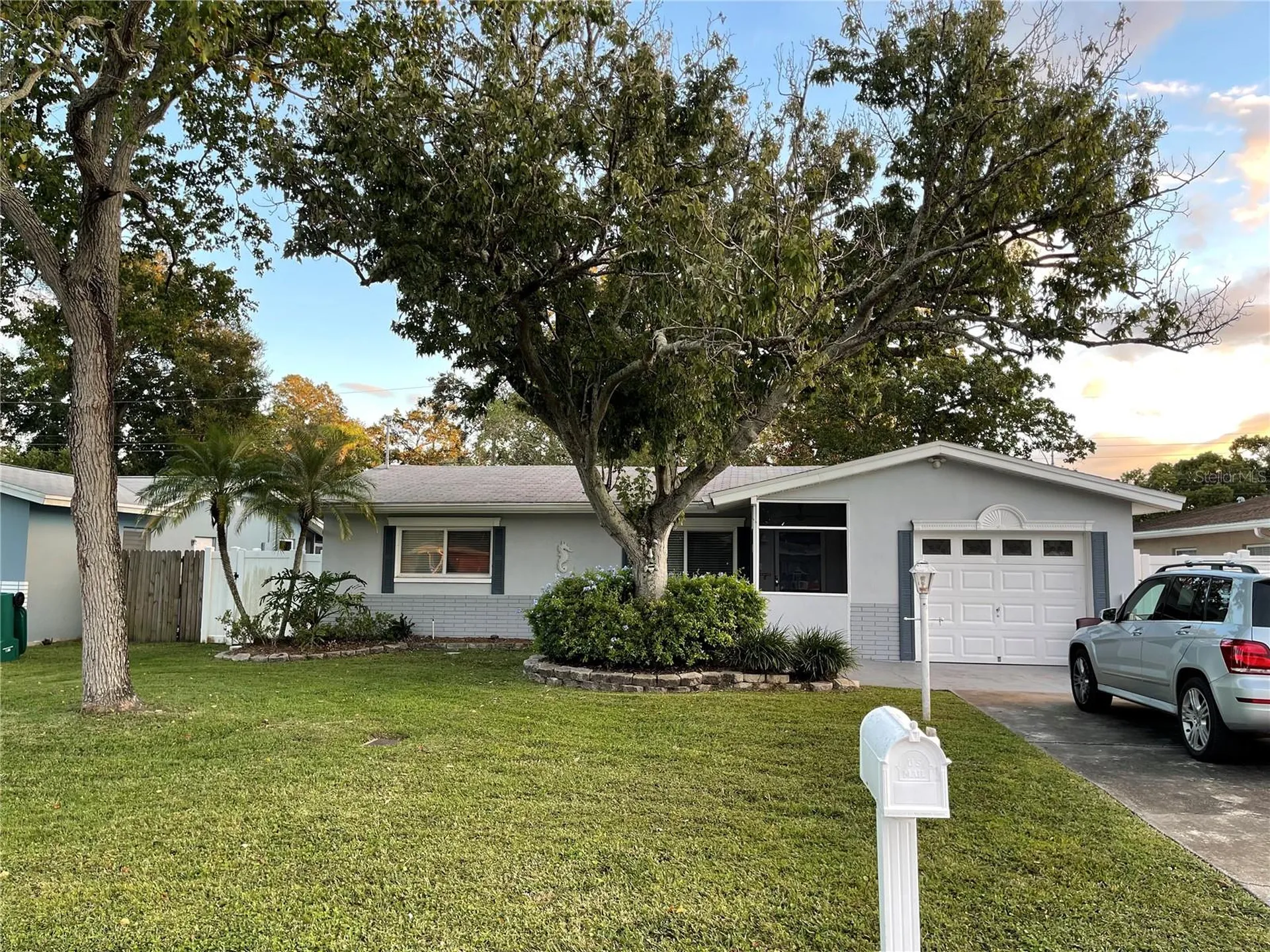 2227 Rose Lane Clearwater FL 33764