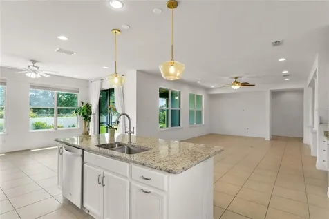 11783 Chateaubriand Avenue Orlando FL 32836