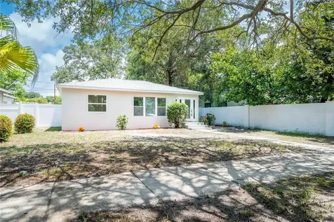 5717 1st Avenue N St Petersburg FL 33710