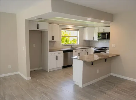 4911 Edith Esplanade Cape Coral FL 33904