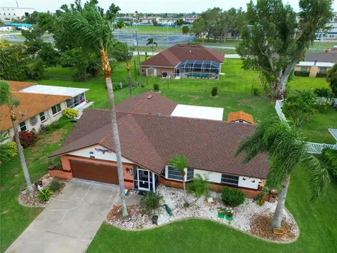 1322 SE 44th Terrace Cape Coral FL 33904
