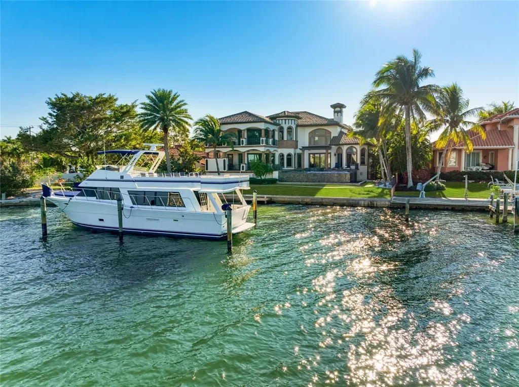 14 N Washington Drive Sarasota FL 34236
