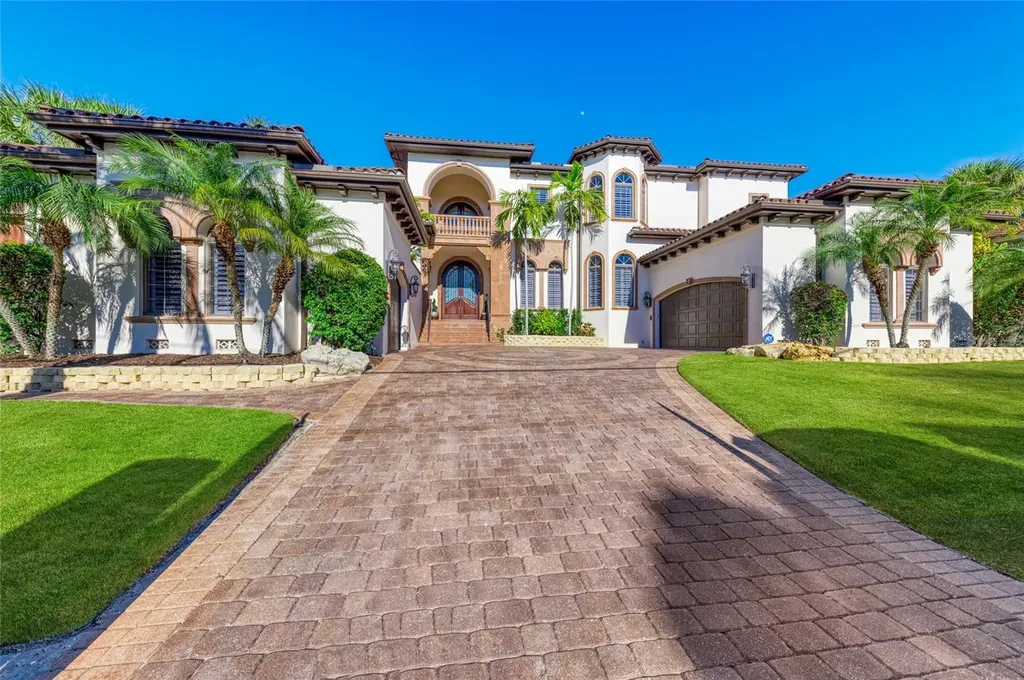 14 N Washington Drive Sarasota FL 34236