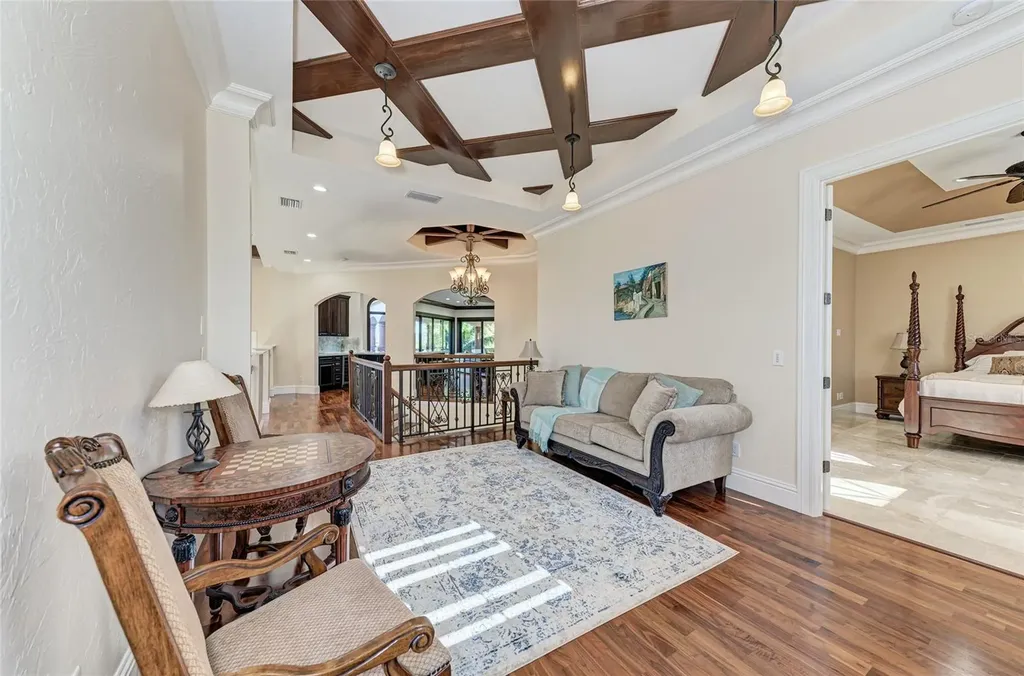 14 N Washington Drive Sarasota FL 34236