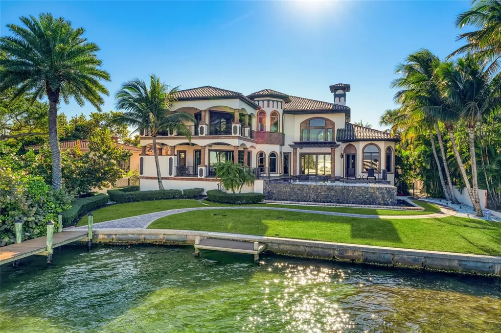 14 N Washington Drive Sarasota FL 34236