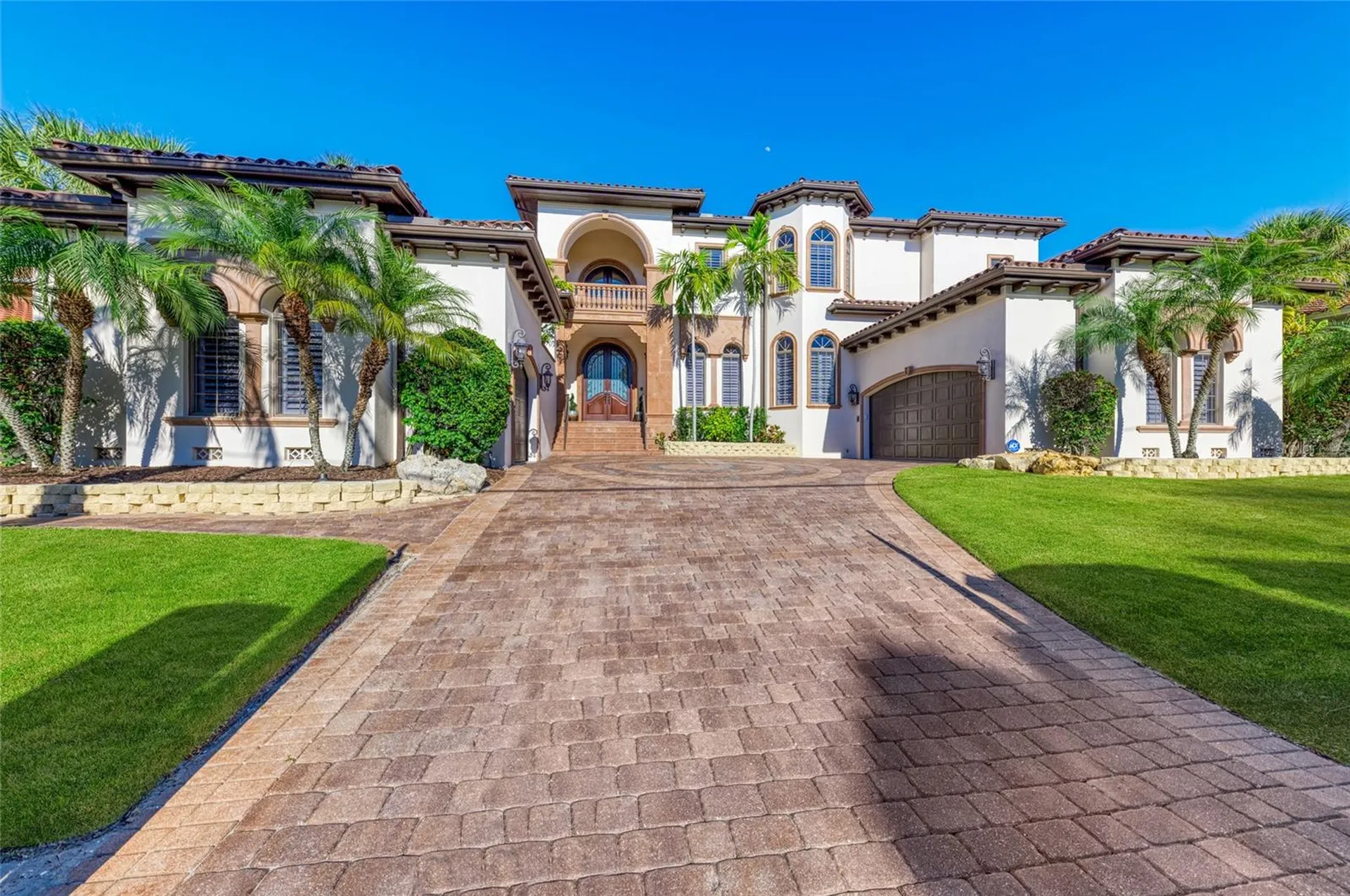 14 N Washington Drive Sarasota FL 34236