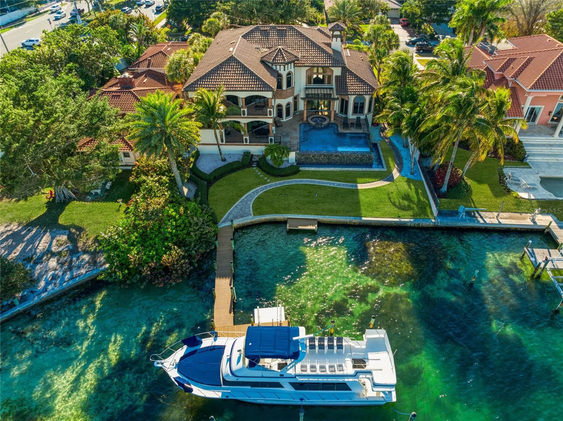 14 N Washington Drive Sarasota FL 34236