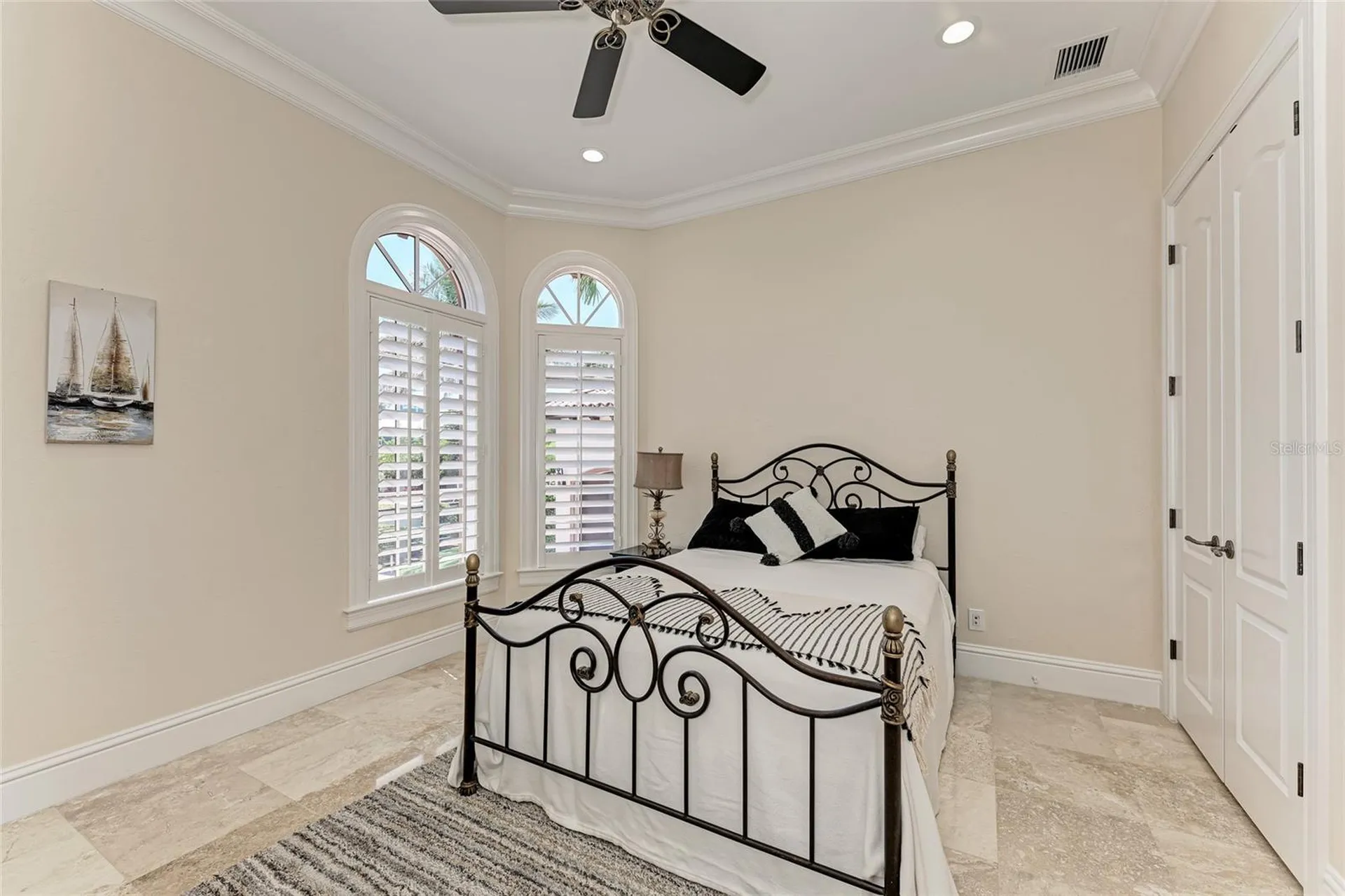 14 N Washington Drive Sarasota FL 34236