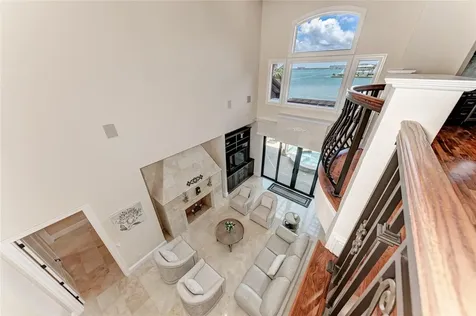 14 N Washington Drive Sarasota FL 34236