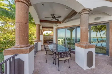 14 N Washington Drive Sarasota FL 34236