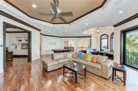 14 N Washington Drive Sarasota FL 34236