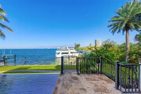 14 N Washington Drive Sarasota FL 34236