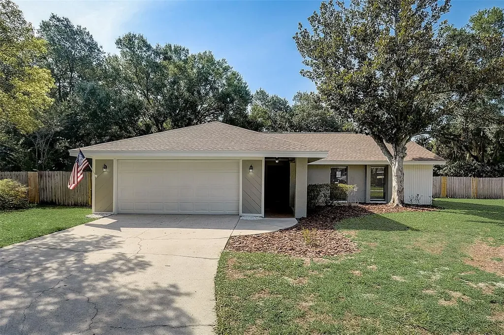 14901 Foxhound Place Tampa FL 33624