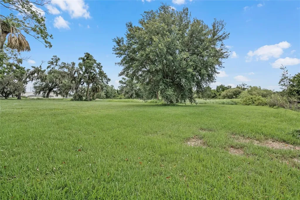 2000 Dundee Road Winter Haven FL 33884