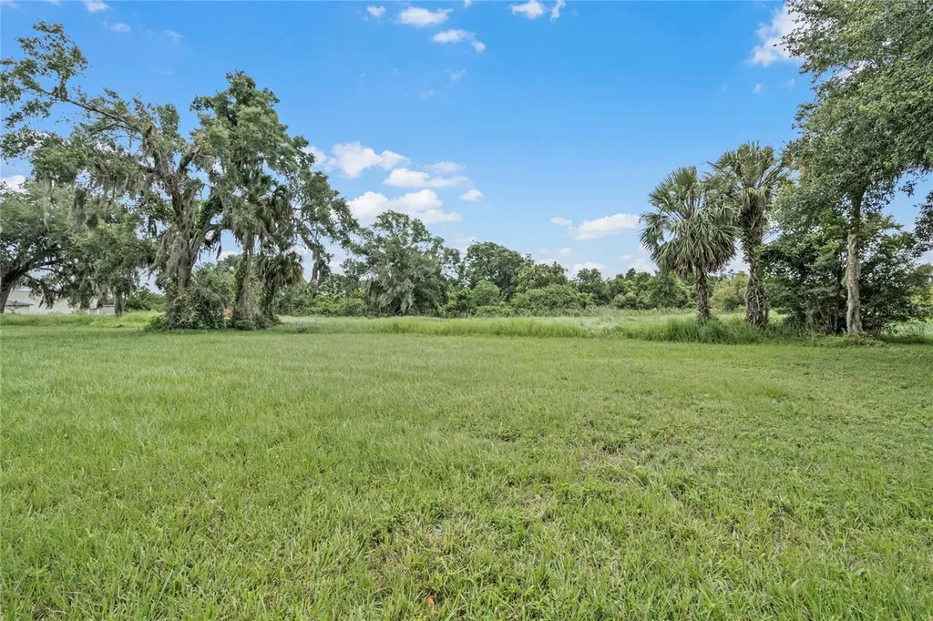 2000 Dundee Road Winter Haven FL 33884