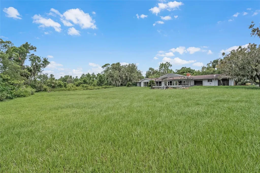 2000 Dundee Road Winter Haven FL 33884