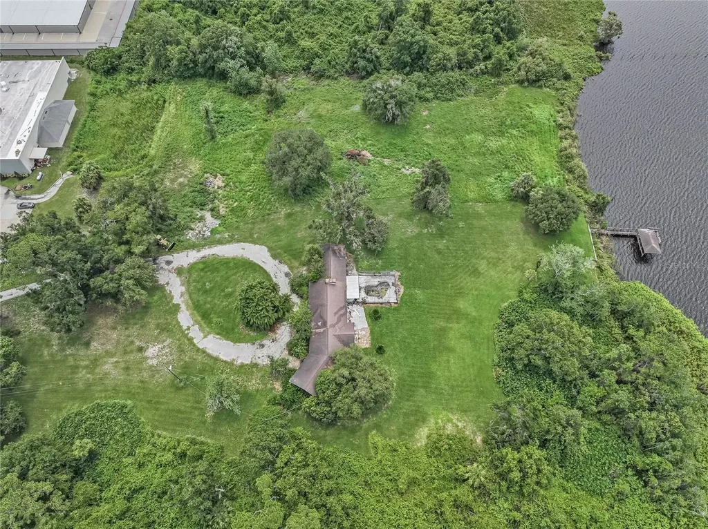 2000 Dundee Road Winter Haven FL 33884